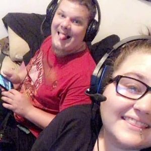 Meet your Posher, Derick